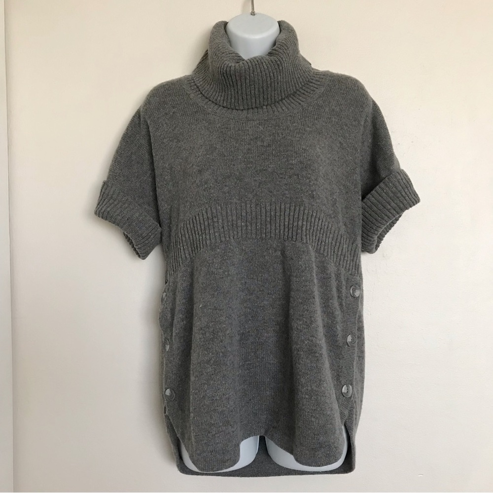 Logix Gray Short Sleeve Turtleneck Sweater Sz Small Lambswool Blend Button Sides